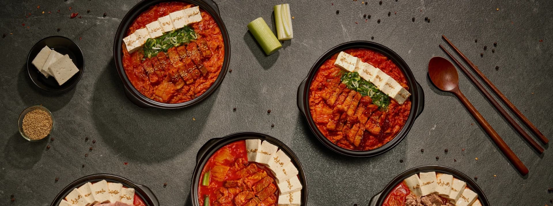 Cover image for <span class='sr-only'>[프랜차이즈/음식점]</span> 한찜두찜 <span class='sr-only'>가맹 문의를 부르는 홈페이지 제작</span>